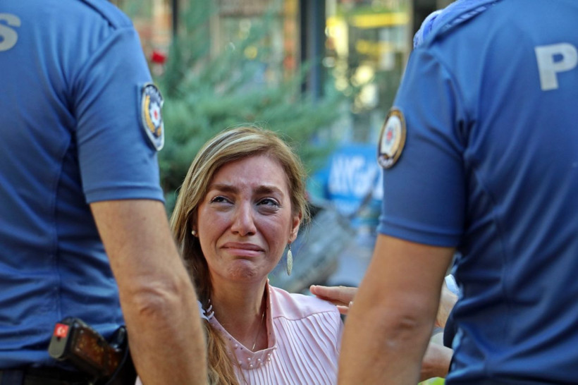 Antalya'da taksici ile gözü yaşlı İranlı turist tartışması - Resim: 3