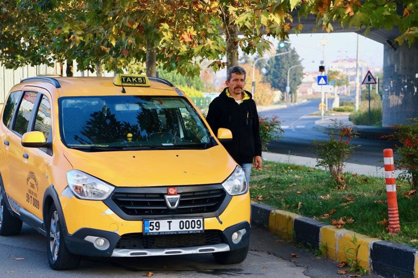 Türkiye'de saat 09.05'te hayat durdu Atatürk için saygı duruşunda bulunuldu - Resim: 4