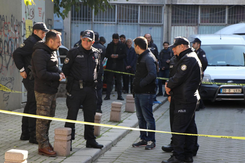 Pamukkale'de dehşet veren olay! Ev arkadaşlarının boğazlarını keserek öldürdü - Resim: 1