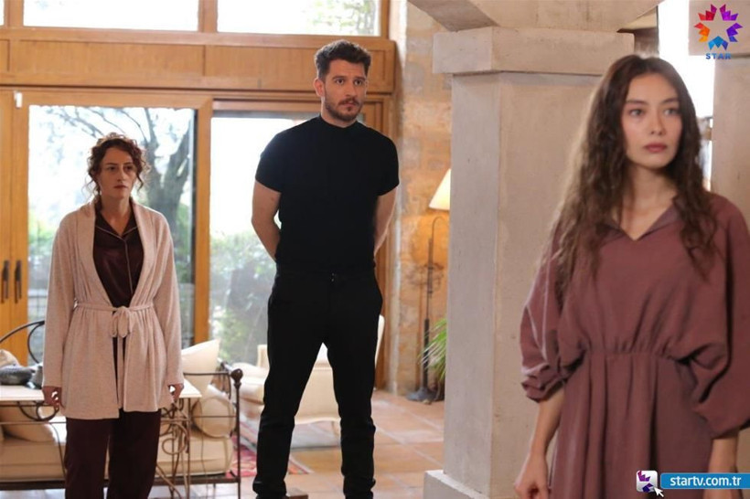 Bekaret ve gerdek gecesi Sefirin Kızı'nı ilk bölümden bitirdi! - Resim: 4