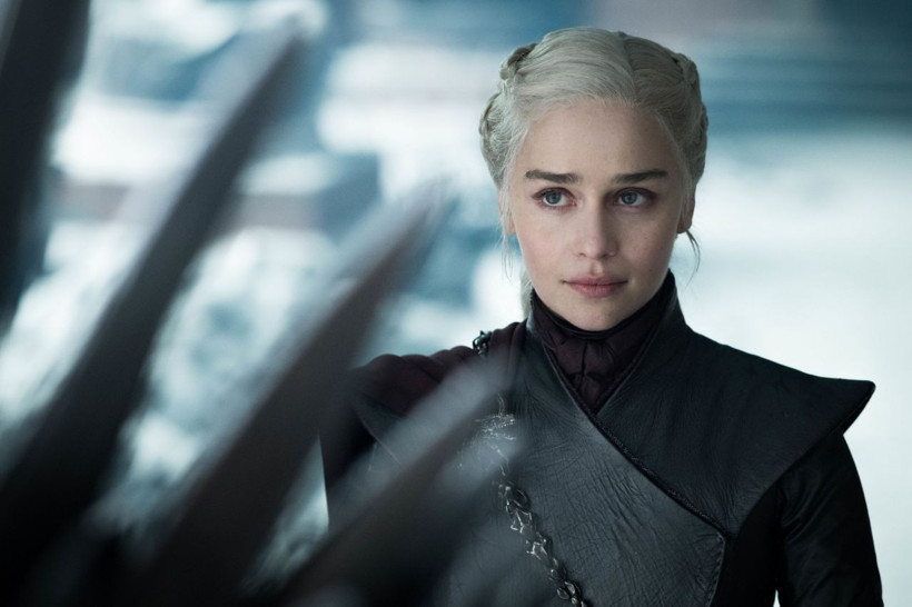 Game of Thrones'un yıldızı Emilia Clarke hastalandı! Selfie çektiremiyor - Resim: 3