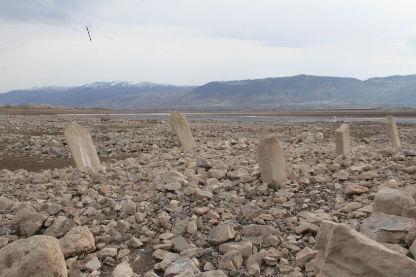 Suşehri'nde baraj suları çekildi ortaya çıktı Fatih Sultan Mehmet yaptırmış - Resim: 2