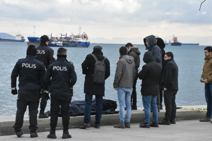İstanbul Fatih'te aranan genç kızın cesedi Samatya sahilinde bulundu - Resim: 3