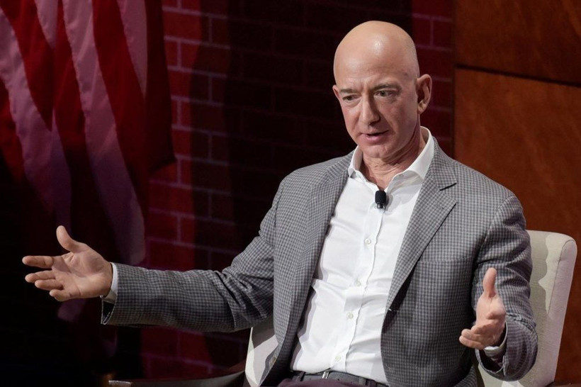 Amazon'un kurucusu Jeff Bezos en zengin unvanını Bernard Arnault'a kaptırdı! - Resim: 4