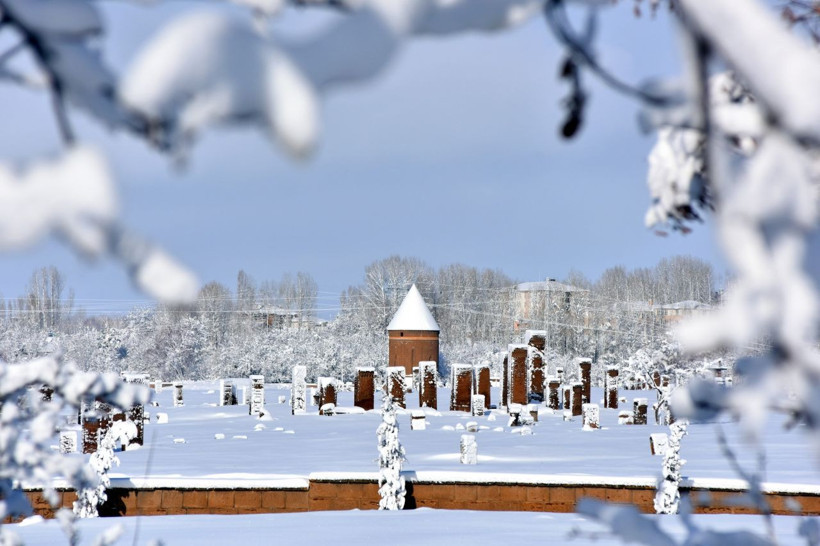 Tarihi kent Ahlat’tan kartpostallık manzaralar - Resim: 1