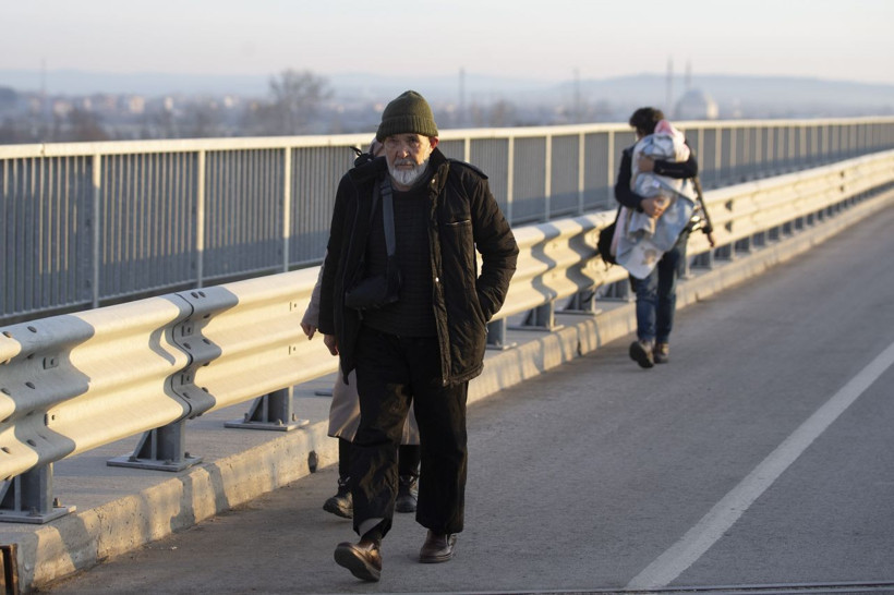 Suriyeliler tası tarağı topladı Avrupa'ya gidiyor! Sınırdan bomba görüntüler - Resim: 1