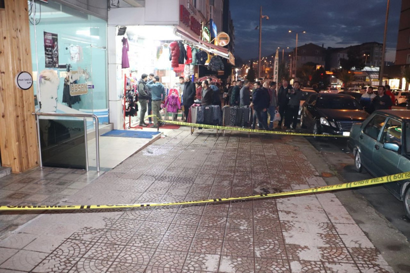 Zonguldak'ta bir kişi husumetlisi tarafından cadde ortasında tabancayla vuruldu - Resim: 4