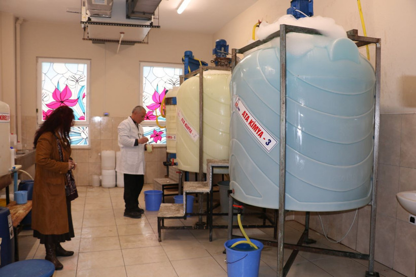 Milli Eğitim Bakanı Ziya Selçuk paylaştı liseden coronavirüs detayı - Resim: 1