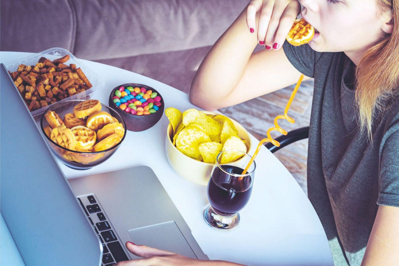 Evde kalıp kilo almak istemeyenlere pratik öneriler - Resim: 1