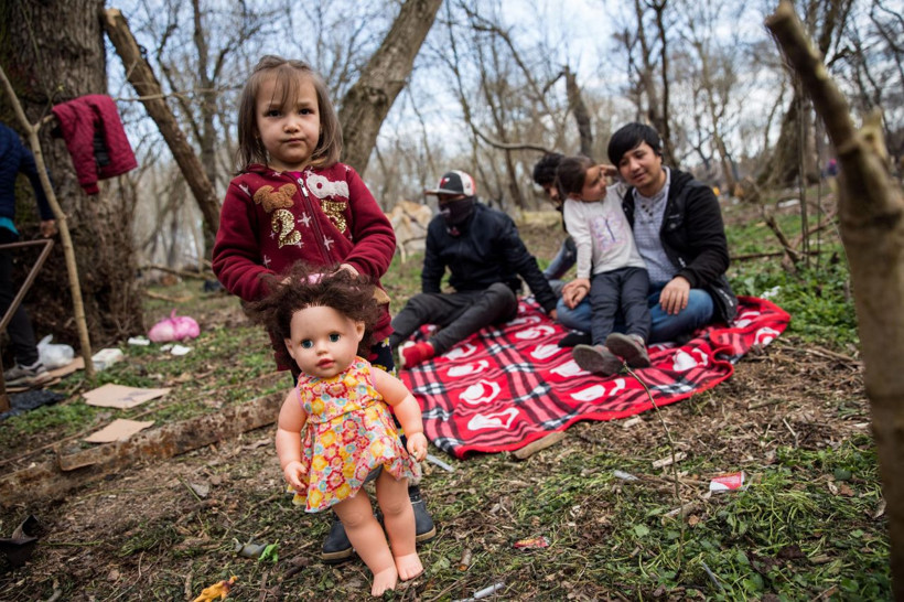 Sınırda bekleyen göçmenlerden haber var Avrupa hayali suya mı düşüyor? - Resim: 4