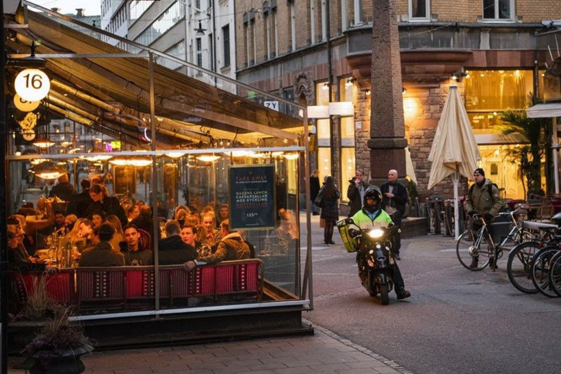 Avrupa'da koronavirüs karantinasını reddeden tek ülke İsveç - Resim: 3