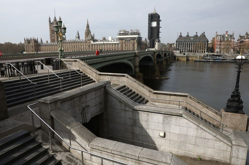 Avrupa’da en yüksek koronavirüs ölümlerinin gerçekleştiği ülke İngiltere olacak - Resim: 2