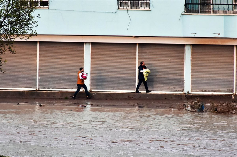 Serin ve yağışlı hava geliyor! Meteoroloji paylaştı: Sıcaklıklar 12 derece birden düşecek - Resim: 4