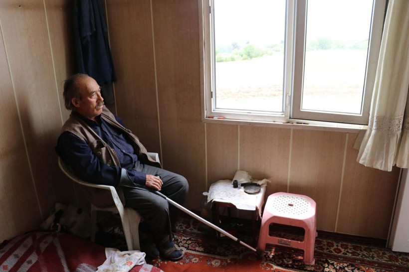 Denizli'de fıtık ameliyatı olayım derken konteynerda yaşamak zorunda kaldı - Resim: 2