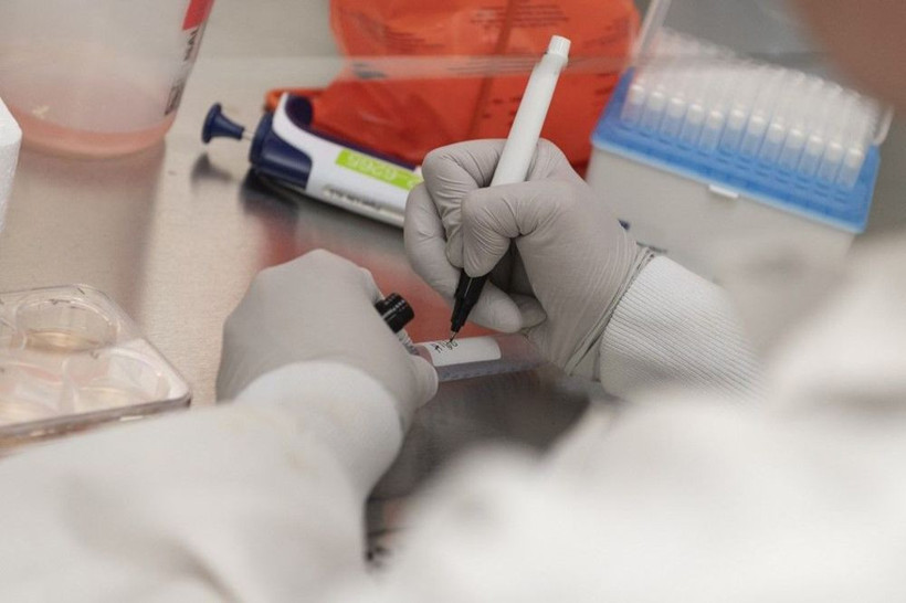 Koronavirüsün en küçük kurbanı Güney Afrika'da yaşamını yitirdi - Resim: 1