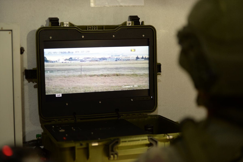 Sınırlar böyle korunuyor! Yerli radarla tespit edilen teröristler yerli silahla imha ediliyor - Resim: 4