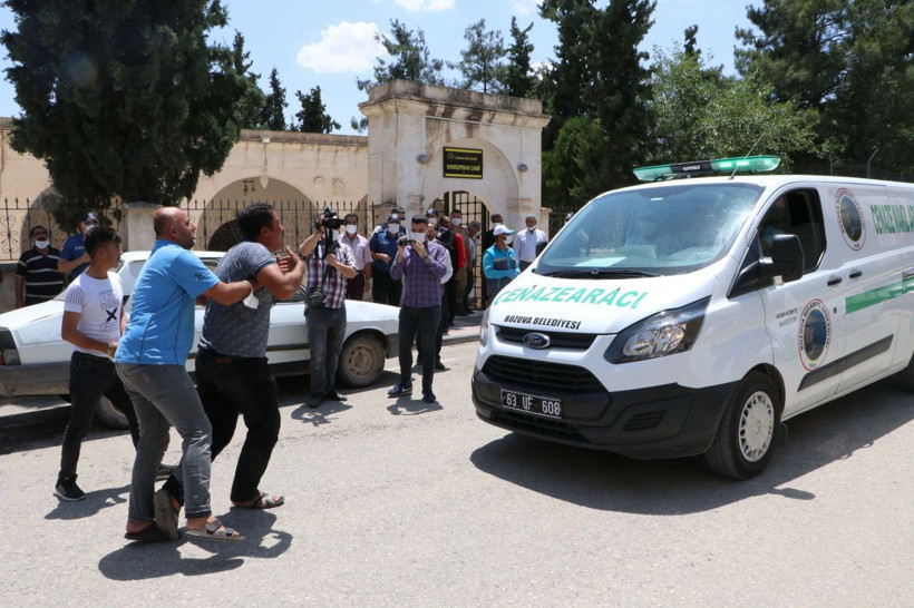 Kızılırmak'ta boğularak can veren çocukların cenazesinde yürek bukan görüntüler - Resim: 3