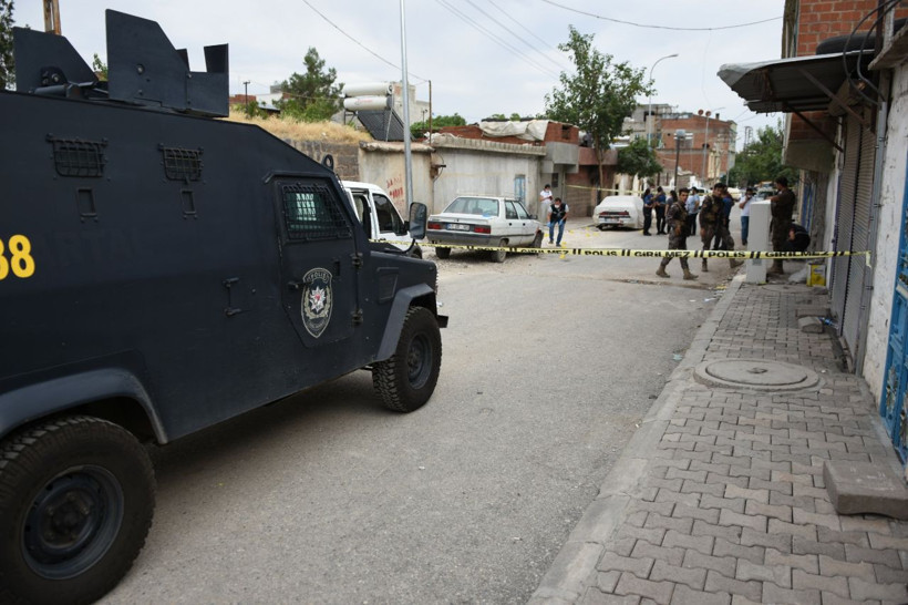 Şanlıurfa Siverek’te sokak ortasında cinayet - Resim: 1