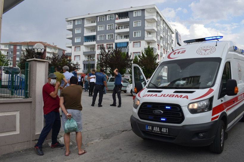 Malatya'da icraya giden memur silahla vuruldu - Resim: 1