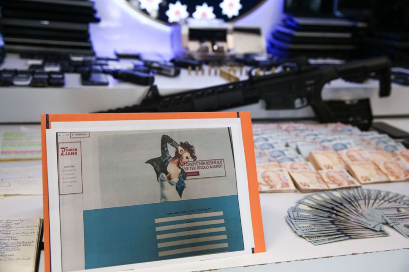 İstanbul'da jigolo çetesine operasyon 9 milyon lira tokatlamışlar - Resim: 2