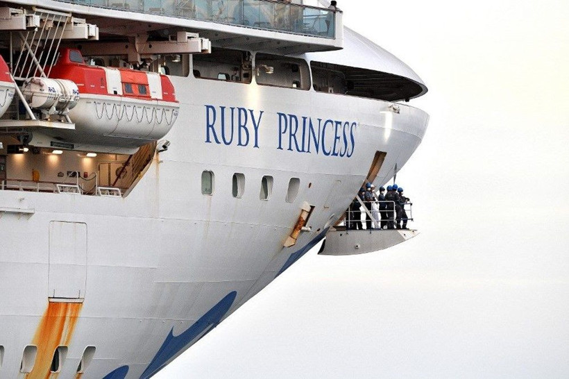 Avustralya'da koronavirüs yayan dev gemi için özür - Resim: 1