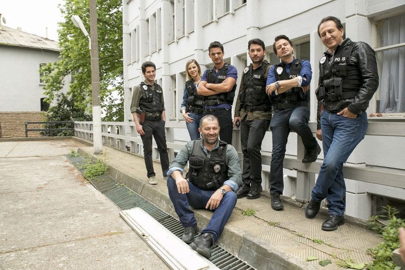 Kanal D Arka Sokaklar dizisine 3 yeni oyuncu katıldı dizi rekor kırdı - Resim: 1