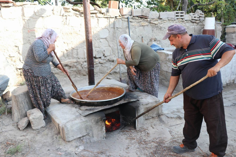 Kilosu 75 liradan satılıyor Nevşehir'de 5 saatte yapılıyor! - Resim: 2