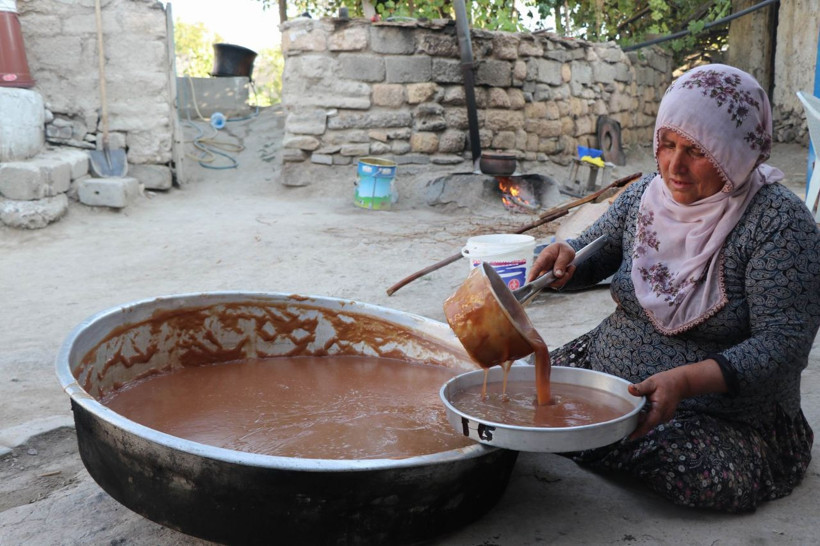 Kilosu 75 liradan satılıyor Nevşehir'de 5 saatte yapılıyor! - Resim: 4