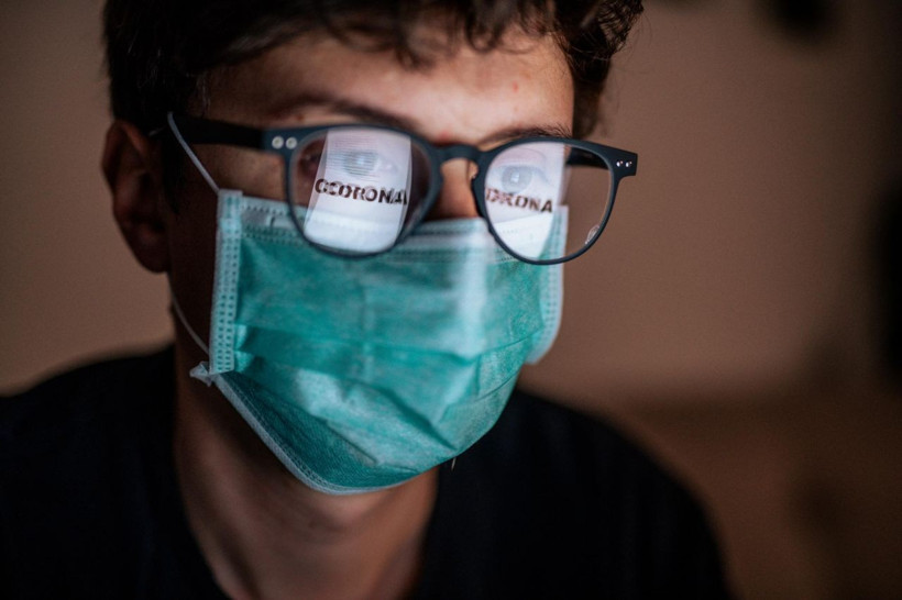 Bilim insanları açıkladı! Gözlük takanlar 5 kat daha az koronavirüse yakalanıyor - Resim: 2