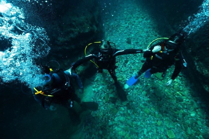 Burası Karadeniz’in dibinde! Binlerce yıllık tarihi ile turistlerin yeni gözdesi - Resim: 3
