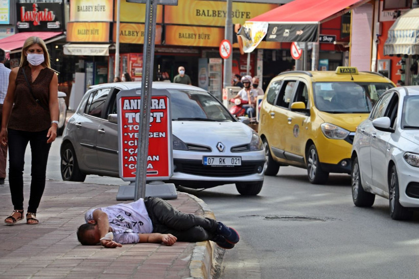 Antalya'da ne yaptılarsa olmadı uyandıramadılar! Aldıkları önlemler herkesi şaşırttı - Resim: 1