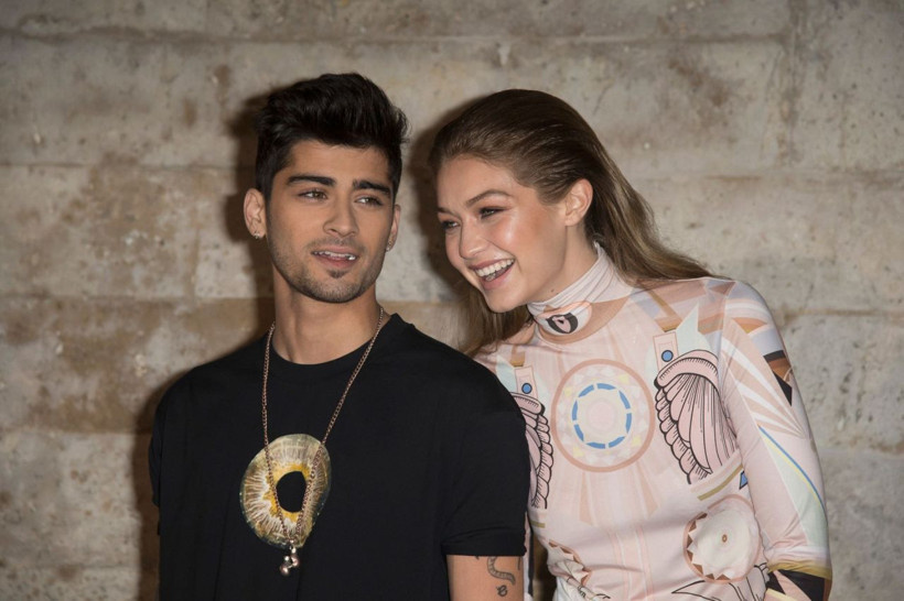 Gigi Hadid Zayn Malik'ten olan bebeğini ilk kez paylaştı! İlgi odağı oldu - Resim: 1