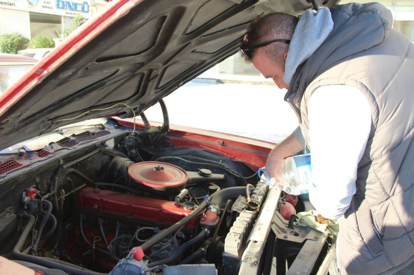 Elazığ'da bu otomobili 350 bin liraya bile satmadı! Villa arsa teklifleri yağıyor - Resim: 1