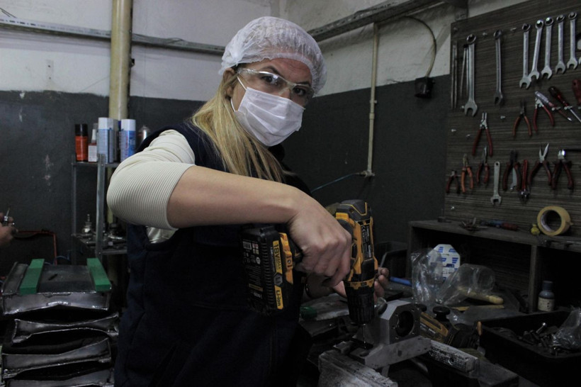 Manisa'da sanayinin tek kadın tornacısını görenler şaşırıyor! Bakın bu işe neden başlamış - Resim: 2