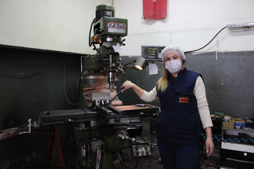 Manisa'da sanayinin tek kadın tornacısını görenler şaşırıyor! Bakın bu işe neden başlamış - Resim: 3