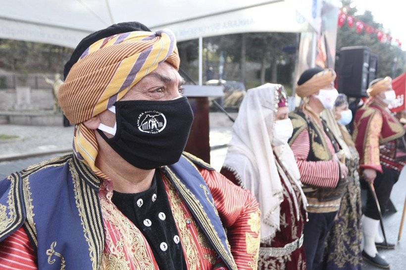 Atatürk'ün Ankara'ya gelişinin 101'inci yılı kutlandı! Vatandaşlar balkonlardan katıldı - Resim: 1