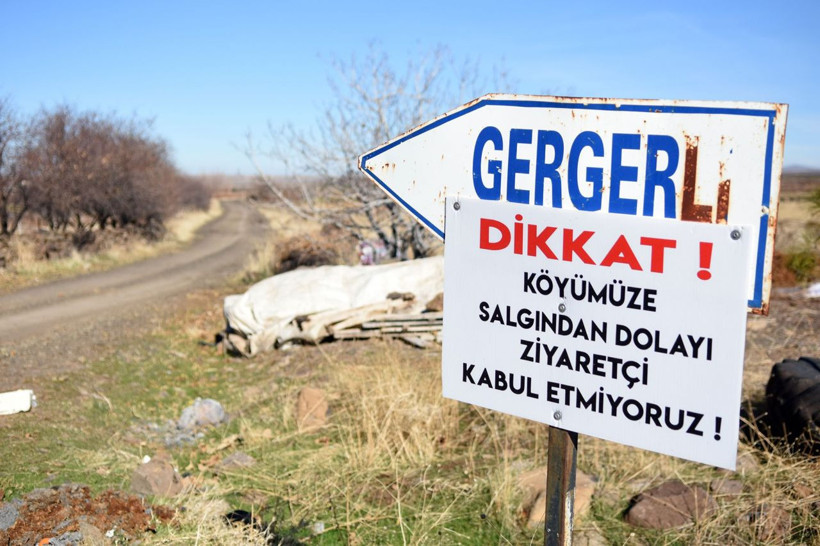 Şanlıurfa'nın köyünde tek vaka görülmedi HES kodu olmayan giremiyor - Resim: 1