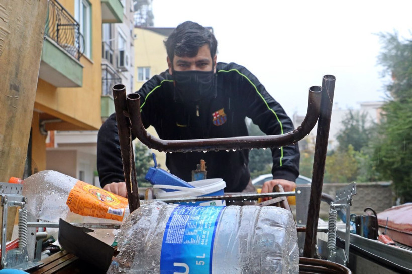Türkiye bu genci konuşuyor Antalya'da 1,5 ayda hazırlandı! Çöpten plastik topluyordu - Resim: 3