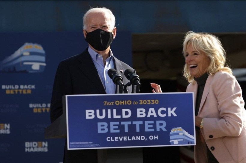 ABD’nin yeni First Lady’si Jill Biden tabuları yıkan ilk başkan eşi - Resim: 4