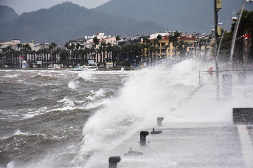 Meteoroloji'den İstanbul'a sağanak uyarısı! Kars ve çevresinde kar yağışı bekleniyor - Resim: 4
