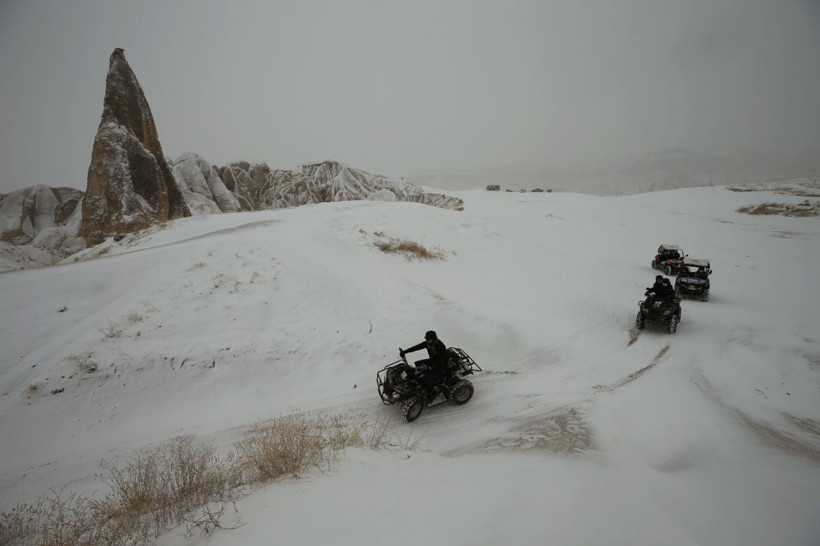Nevşehir'de kar yağınca Kapadokya'da tablo gibi fotoğraflar ortaya çıktı - Resim: 4