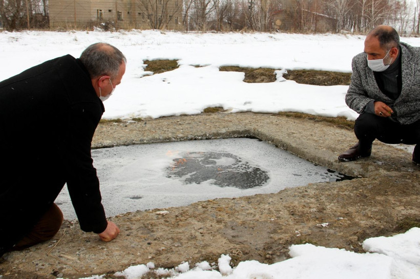 Erzurum Aziziye'deki yanan su görenleri şaşkına çeviriyor - Resim: 3