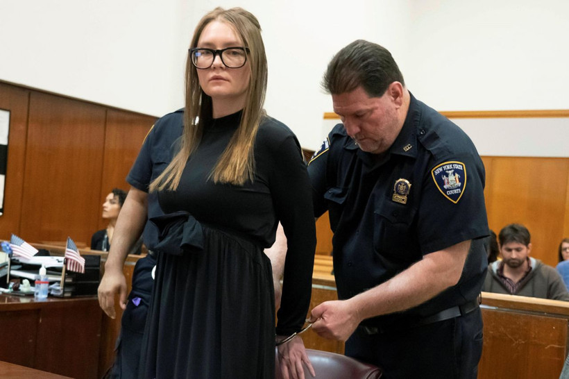 Sosyeteye hayatının şokunu yaşattı hikayesini Netflix'e sattı! Yaptıkları pes dedirtti - Resim: 2