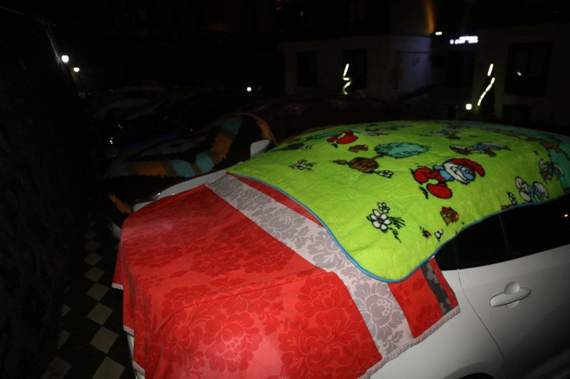 Meteoroloji açıkladı sıcaklık 15 derece birden düşecek! Vatandaştan battaniyeli önlem - Resim: 2