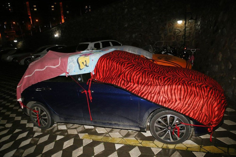 Meteoroloji açıkladı sıcaklık 15 derece birden düşecek! Vatandaştan battaniyeli önlem - Resim: 4