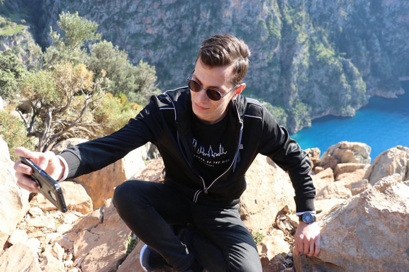 Tek bir fotoğraf için Kelebekler Vadisi'nde tehlikeli anlar! Türkiye'nin konuştuğu vadi... - Resim: 4