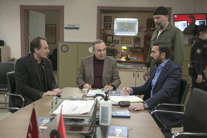 Kanal D'nin Arka Sokaklar'ı RTÜK'ten cezayı yedi! O sahne dini değerlere ters - Resim: 4