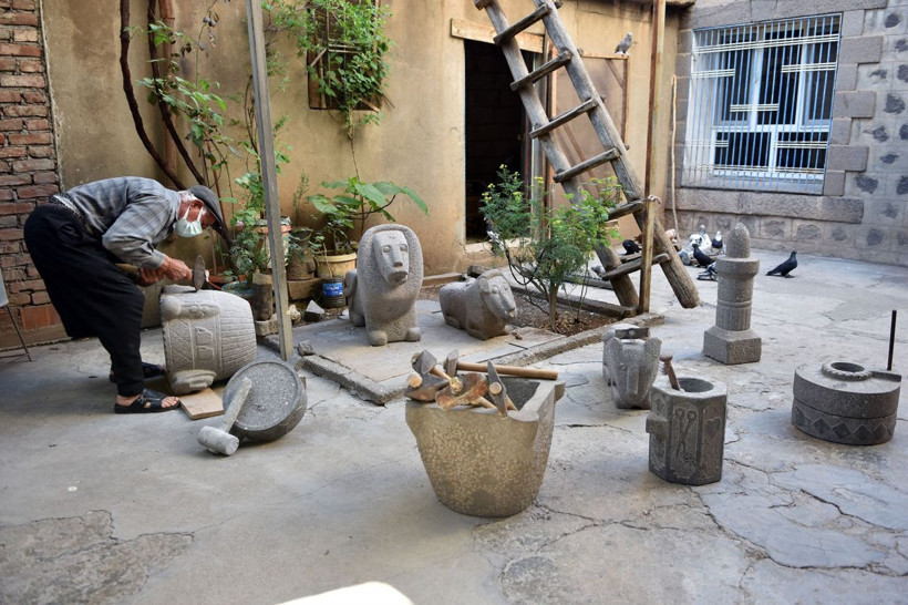 Eşi sürekli kızıyordu! Şanlıurfa'da yıllardır bu işi yapıyor en büyük üzüntüsü... - Resim: 4