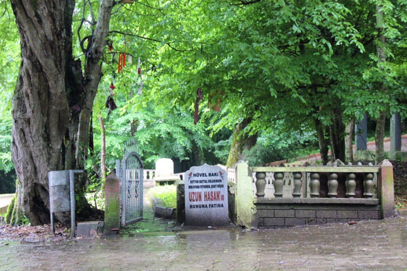 Kocaeli'de 7 metrelik mezar görenleri şaşırttı! Kazılınca içinden bakın ne çıkmış - Resim: 2