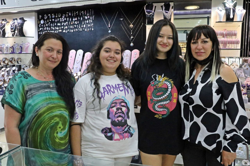 Antalya'da diş beyazlatmak istedi! Delirten hastalığa yakalandı 32 dişini çektirdi - Resim: 3